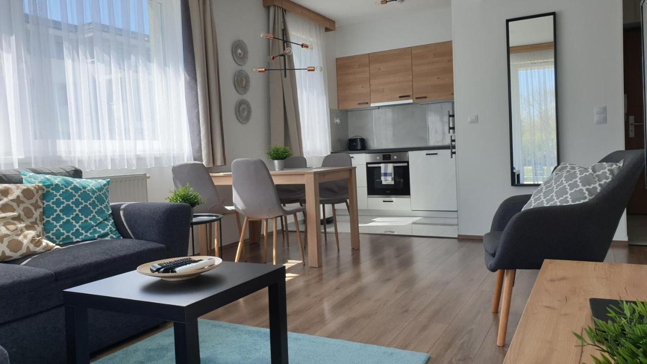 Lelle Resort B21 بالاتوليلّي المظهر الخارجي الصورة