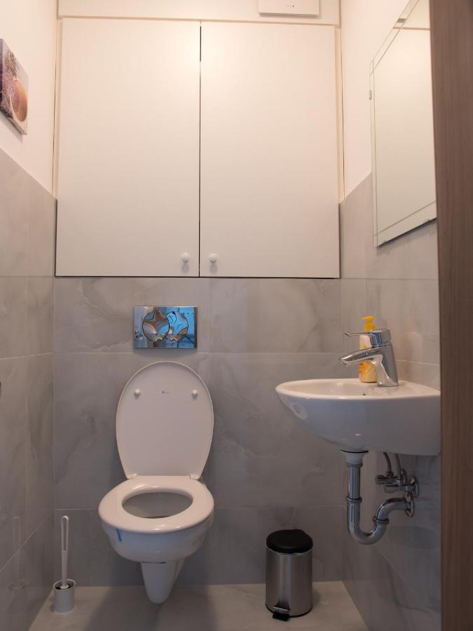 Lelle Resort B21 بالاتوليلّي المظهر الخارجي الصورة